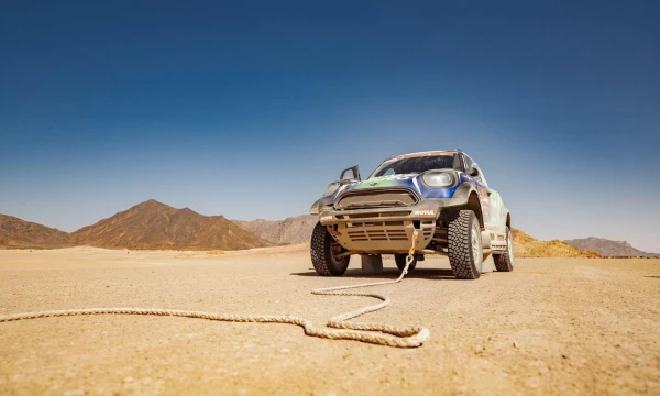 Favoritu laikyto Vaidoto Žalos automobilis patyrė netikėtai rimtus gedimus. „Agrorodeo Racing“ nuotr.