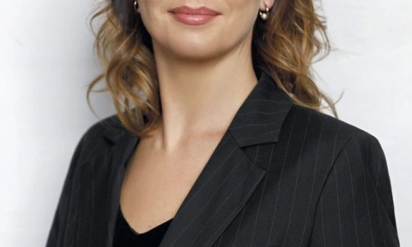 Monika Cemnolonskienė, „Swedbank“ Lietuvoje Finansavimo pardavimų palaikymo departamento direktorė: „Atsinaujinančių energijos šaltinių naudojimas ne tik mažina išlaidas elektros energijai, bet ir prisideda prie tvarios mūsų planetos ateities kūrimo.“