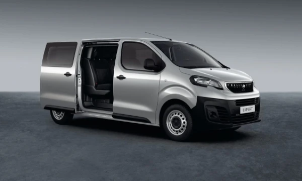 „Peugeot Expert“ mikroautobusas. PSA nuotr.
