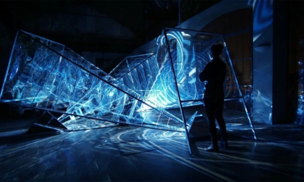 Studijos „Theoriz" kūrinys „Cryztallized“. Jonathano Richerio nuotr.