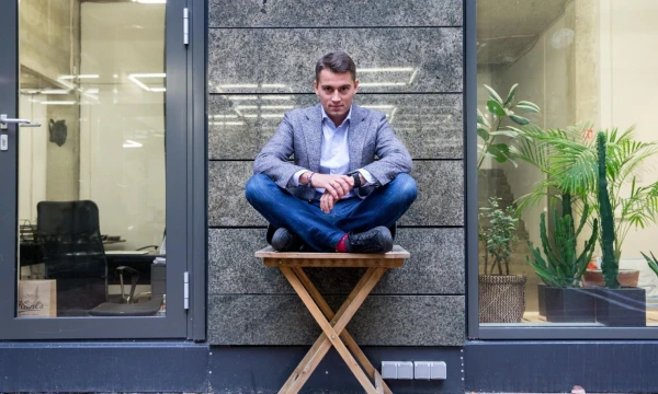 Skaitmeninės rinkodaros agentūros „Ad Fingers“ verslo vystymo vadovas Kristoforas Akromas. Juditos Grigelytės (VŽ) nuotr.