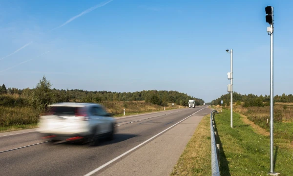 Vidutinio automobilių greičio matavimo sistema. LAKD nuotr.