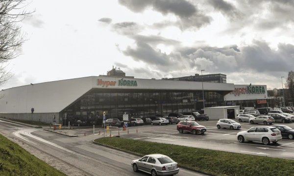 Šiuo metu jau projektuojamos bent kelios naujos „Norfos“ parduotuvės, kurios iškils šalia esamų ir jas pakeis. Tiesa, kurios tai parduotuvės – dar neskelbiama. 