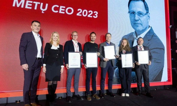 U. Jankauskas, (kairėje) „Verslo žinių“ direktorius, I. Skisaker, „Swedbank“ Lietuvoje vadovė, G. Kukauskas, „Teltonika Networks“ direktorius, R. Laurinavičius, UAB „Omnisend“ vadovas, D. Zubas, AB „Linas Agro Group“ valdybos pirmininkas, A. Čičirkienė, „Freda II“ generalinė direktorė, M. Bondauskis, „Litnaglis“ direktorius.  Juditos Grigelytės (VŽ) nuotr.