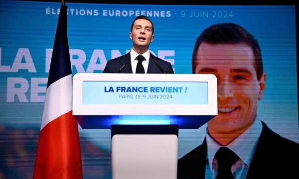 Jordanas Bardella. Julien De Rosa (AFP/„Scanpix“) nuotr.