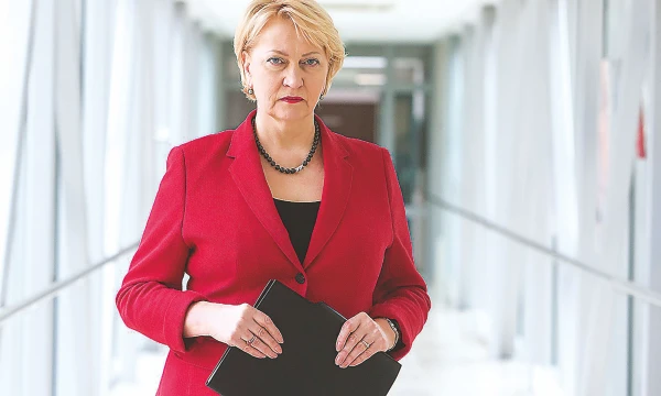 Rasa Budbergytė, finansų ministrė, atnešė kitų metų biudžeto projektą į Seimą ir paliko jį politikams „taršyti“.  Juditos grigelytės (VŽ) nuotr.