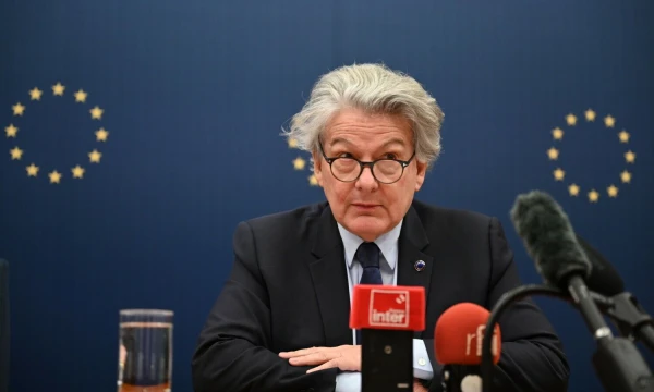 Thierry Bretonas, už vidaus rinką atsakingas eurokomisaras. Johanneso Neudeckerio („dpa“ / „Scanpix“) nuotr.