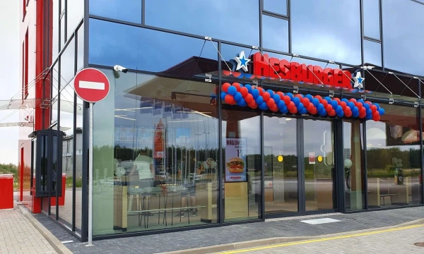 Naujasis „Hesburger" restoranas Kaune, Ramučiuose. Bendrovės nuotr.