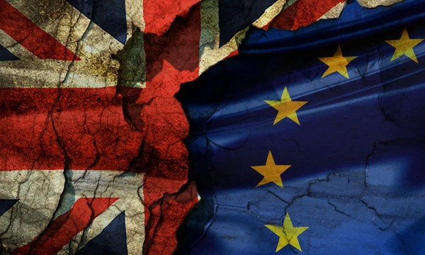 Į Theresos May, JK premjerės, skyrybų su ES pareiškimą Briuselis atsakė griežtu tonu. VŽ nuotr.