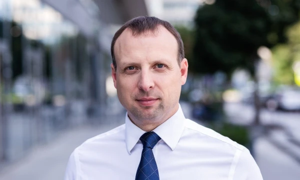 Dr. Vilius Benetis, kibernetinio saugumo bendrovės „NRD Cyber Security“ vadovas sako, kad programišiai, kaip ir virusas, nejaučia ribų, į žmogų ar bendrovę jie gali nusitaikyti iš bet kurio pasaulio kampelio. Bendrovės nuotr.
