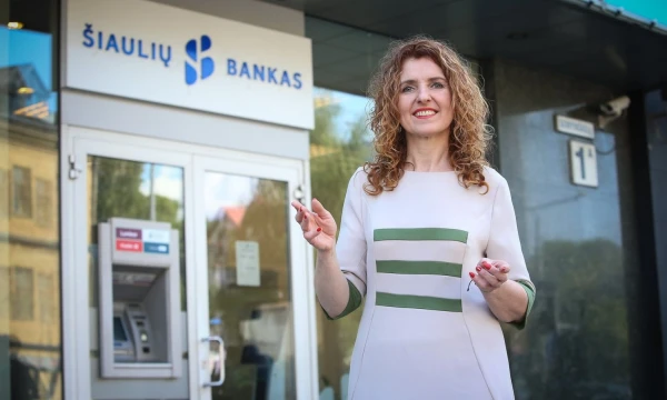 „Prekių ženklo kūrimas ir tobulinimas yra ne papildoma, o visiškai lygiavertė ir neatsiejama verslo strategijos dalis, kuriai reikia įmonės vadovų dėmesio, laiko, investicijų ir kūrybinio mąstymo“, - keisti suvokimą siūlo Daiva Grikšienė, Šiaulių banko Rinkodaros ir komunikacijos departamento direktorė. Vladimiro Ivanovo nuotr.
