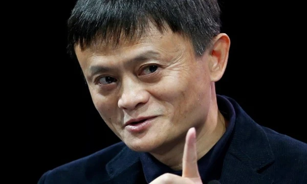 Jackas Ma pajuokavo, kad Kinijos problema nėra pasenusi sistema, nes Kinija iš tikrųjų vis dar neturi jokios sistemos. „Reuters“ / „Scanpix“ nuotr.