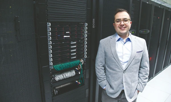 Arnas Stuopelis, UAB „Hostinger“ valdybos pirmininkas, sako, kad šiemet Lietuvoje įmonė į serverius investavo 120.000 Eur ir pritraukė 300 klientų. Vladimiro Ivanovo (VŽ) nuotr.