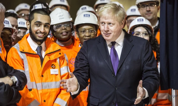 London mayor Boris Johnson attends Britain's Queen Elizabeth formal unveiling of the new logo for Crossrail, which is to be named the Elizabeth line, at the construction site of the Bond Street station in central London, February 23, 2016.   REUTERS / Richard Pohle 