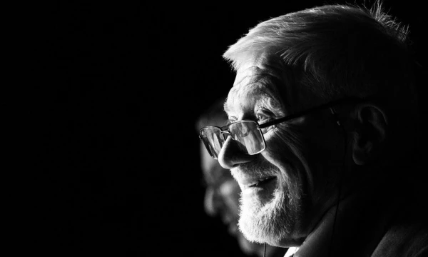 Jonas Vaitkus repetuojant spektaklį „Tėtis“. Arturo Svorobovičiaus nuotr.