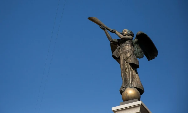 Užupio angelas. Skulptorius Romas Vilčiauskas. Žygimanto Gedvilos / BNS nuotr.