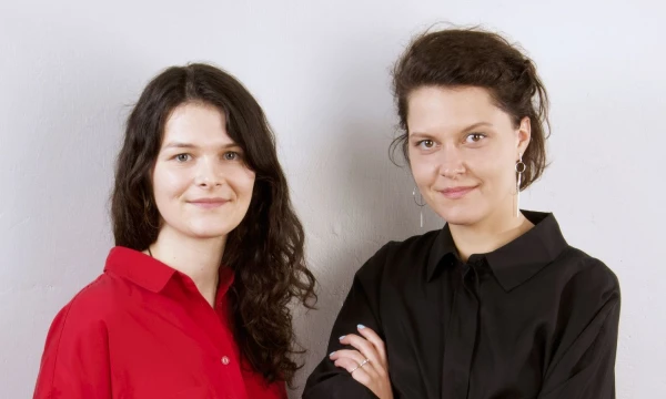 „Mindletic“ įkūrėja Ieva Vaitkevičiūtė (dešinėje) ir partnerė Ieva Šapalaitė. Bendrovės nuotr.