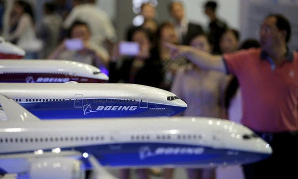 „Boeing“ prieštarauja dviejų lėktuvų gamintojų susijungimui. Jasono Lee („Reuters“ / „Scanpix“) nuotr.