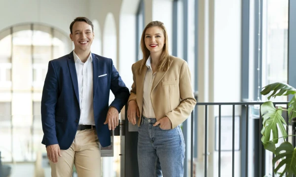 Justinas Pašys ir Ieva Dargytė-Pašienė, „NGL Consulting“ įkūrėjai. Bendrovės nuotr.