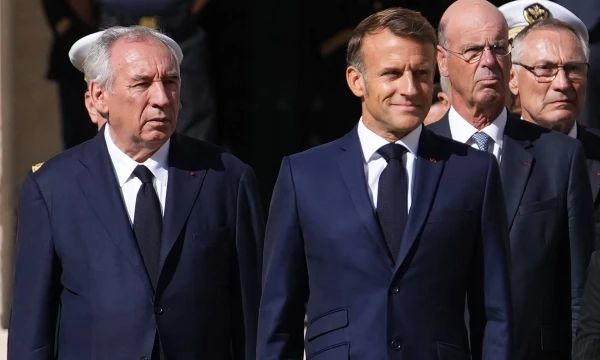 Prancūzijos prezidentas Emmanuelis Macronas ir premjeras Francois Bayrou. Christophe'o Ena (AFP / „Scanpix“) nuotr.