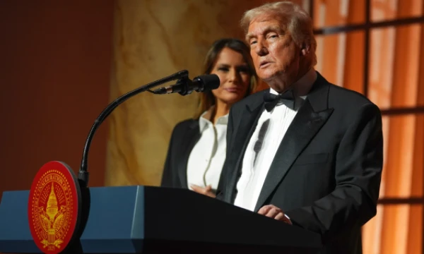 Donaldas Trumpas, išrinktasis JAV prezidentas, su žmona Melania Trump. Evano Vucci („AP Photo“ / „Scanpix“) nuotr.