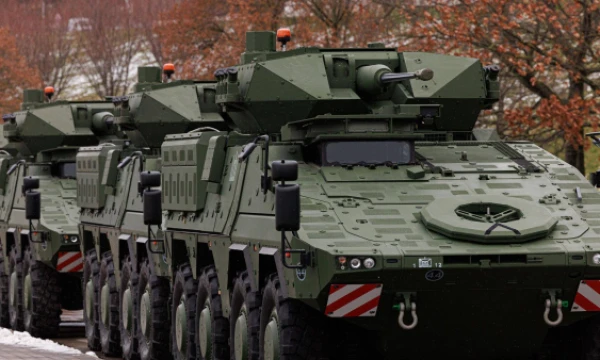 Kovos mašinos „Vilkas“, į kurias integruojamos „Spike“ raketos. Vladimiro Ivanovo (VŽ) nuotr. Kovos mašinos „Vilkas“, į kurias integruojamos „Spike“ raketos. Vladimiro Ivanovo (VŽ) nuotr.