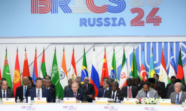 V. Putinas kalba BRICS šalių susitikime. Alexey Danicho (IMAGO / SNA / „Scanpix“) nuotr. 