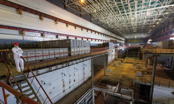 Demontuojama Ignalinos atominė elektrinė. Turbinų salė. Vladimiro Ivanovo (VŽ) nuotr.