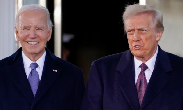 Joe Bidenas ir Donaldas Trumpas. Nathan Howard („Reuters“ / „Scanpix“) nuotr.