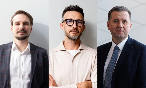 Vaidotas Rūkas, Artūras Milevskis, Tadas Gudaitis.  Portalo Manopinigai.lt koliažas