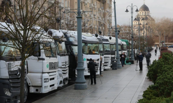 Vežėjų protesto akciją prie Seimo. Vladimiro Ivanovo (VŽ) nuotr.