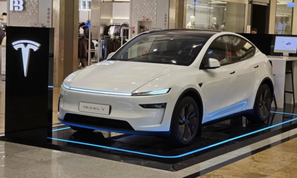Naujojo „Tesla Model Y“ pasirodymas neišgelbėjo pardavimų Europoje. Lino Butkaus (VŽ) nuotr.