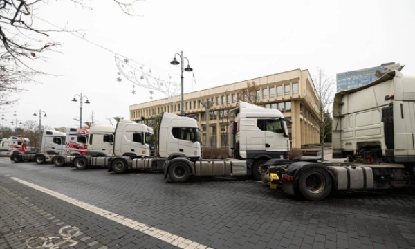 Vežėjų protesto akcija prie Seimo. Vladimiro Ivanovo (VŽ) nuotr.