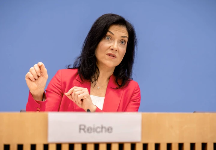 Vokietija didina šių metų BVP augimo prognozę iki 0,2%, 2026-ųjų – iki 1,3%