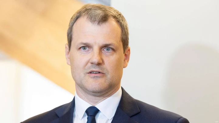 Ekspremjeras G. Paluckas išvengė apkaltos