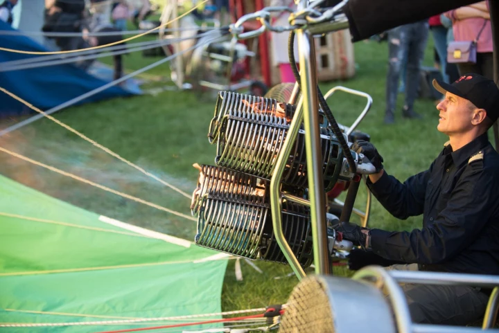 Pasikeitusi situacija oro balionus nubloškė į COVID-19 laikus